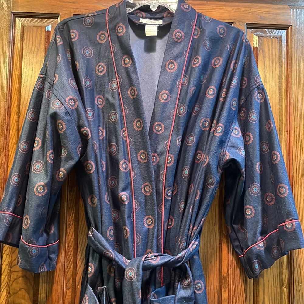 Vintage Bill Blass Navy/Burgundy Robe 0S